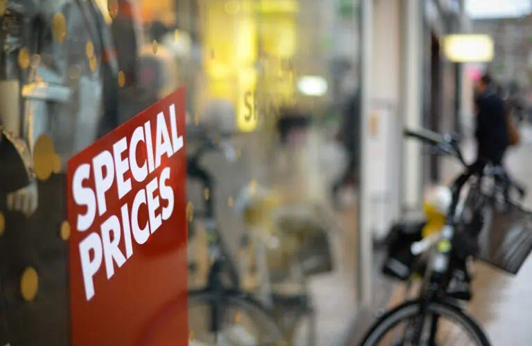 Découvrez 14 techniques de promotion des ventes pour stimuler l’achat dans votre commerce !