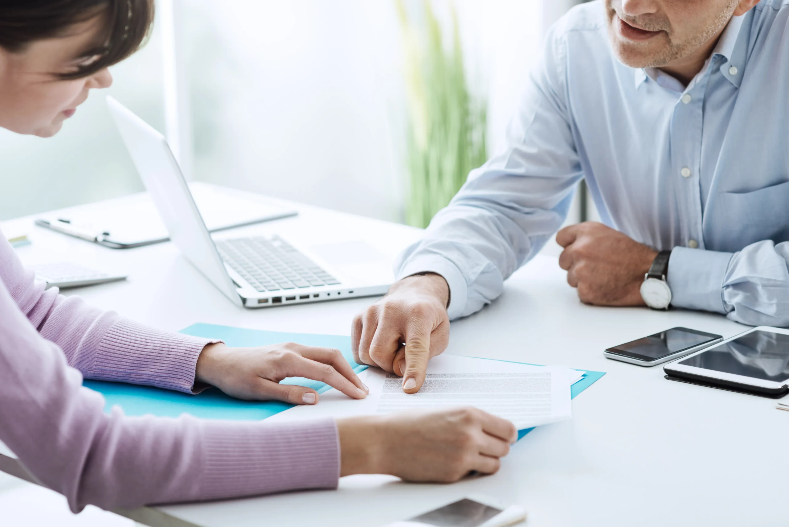 Notre équipe d'experts vous accompagne dans vos projets de revitalisation commerciale.